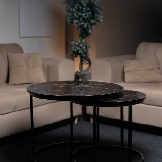 2 Piece Round-Shaped Mat Black Base table