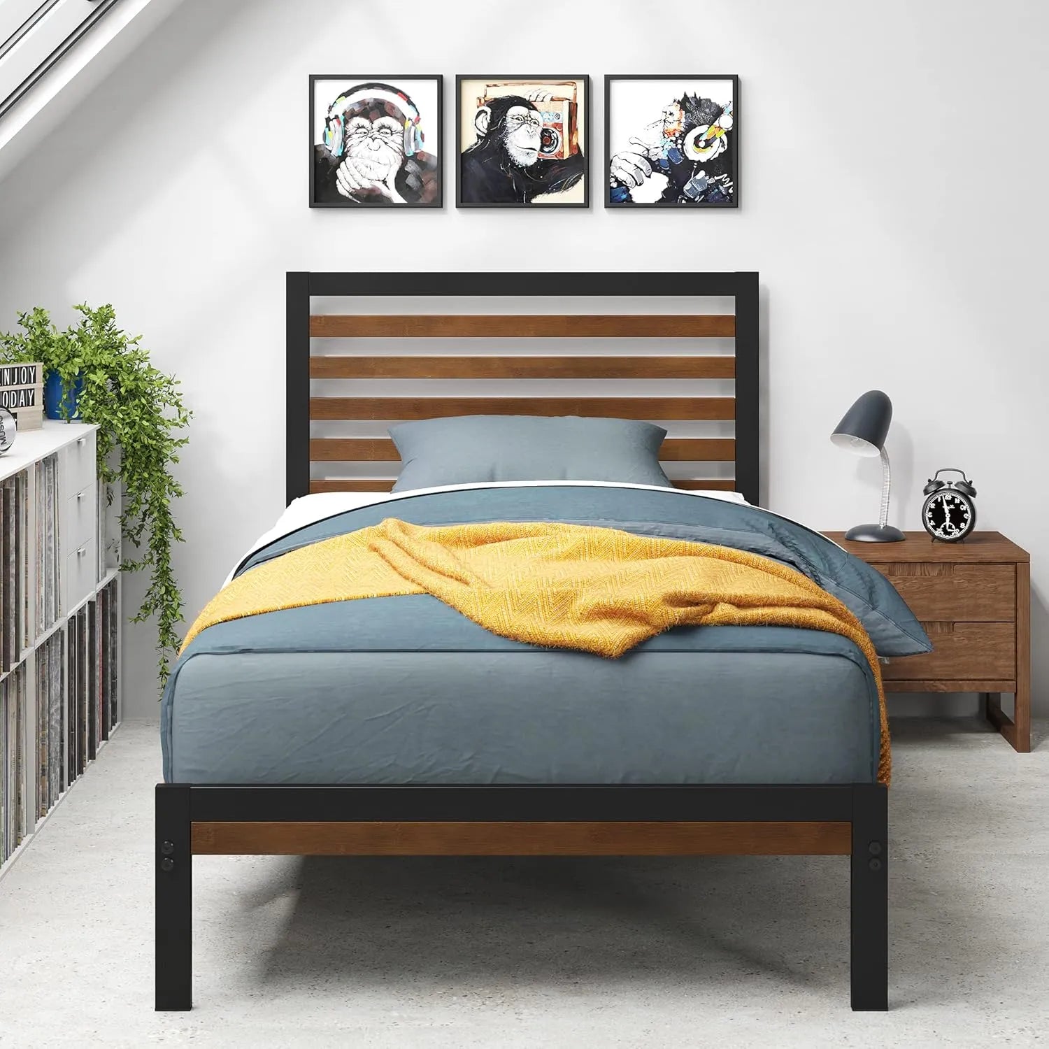Industrial Design Metal Frame Bed